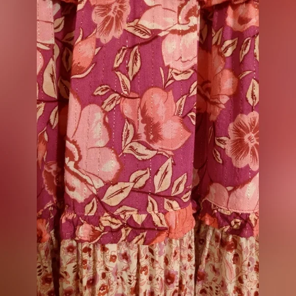 Spell & The Gypsy Winona tiered skirt "Berry" size Large NWOT - Picture 3 of 13